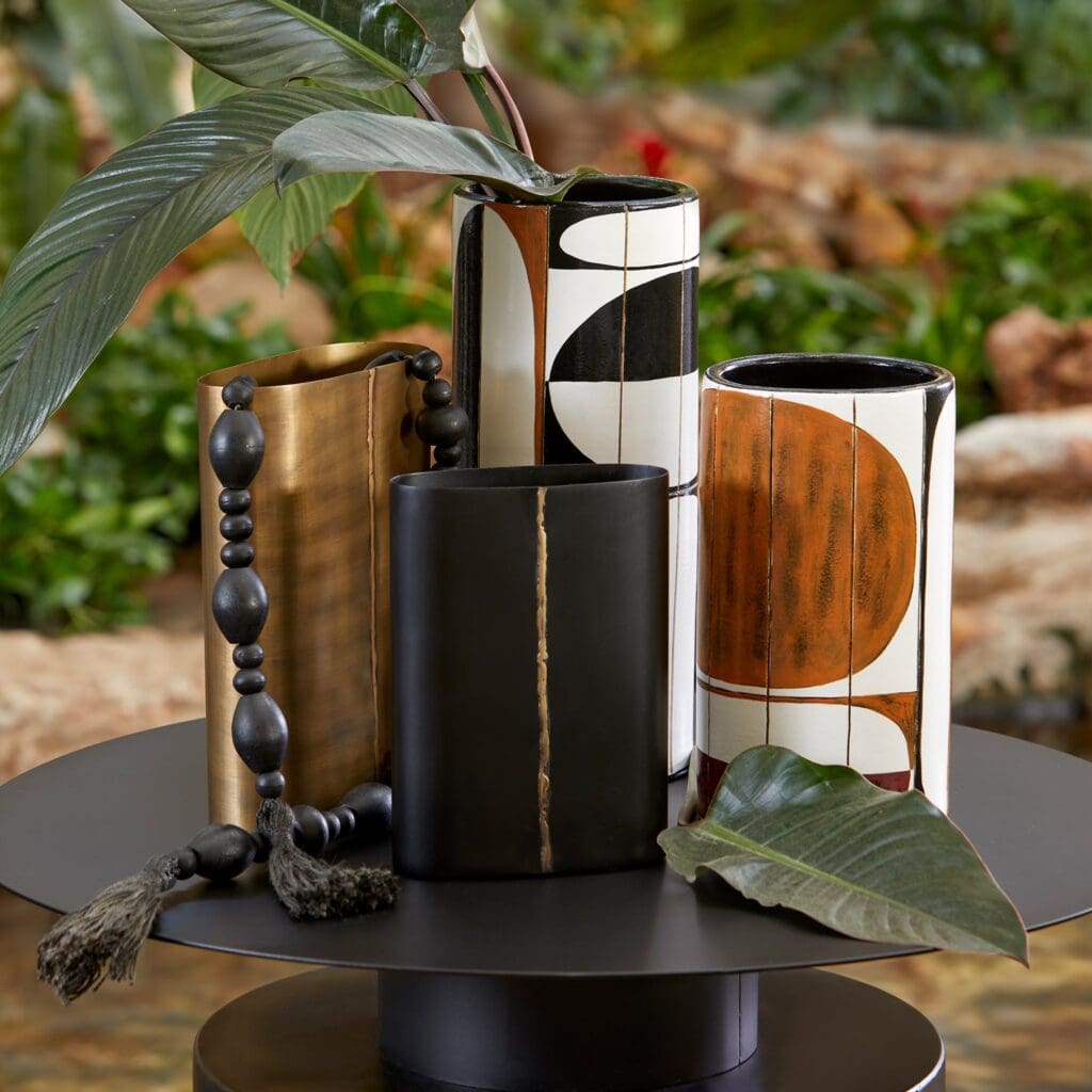 Cyan Design 11369 Decor Art Glass - Combination Finishes