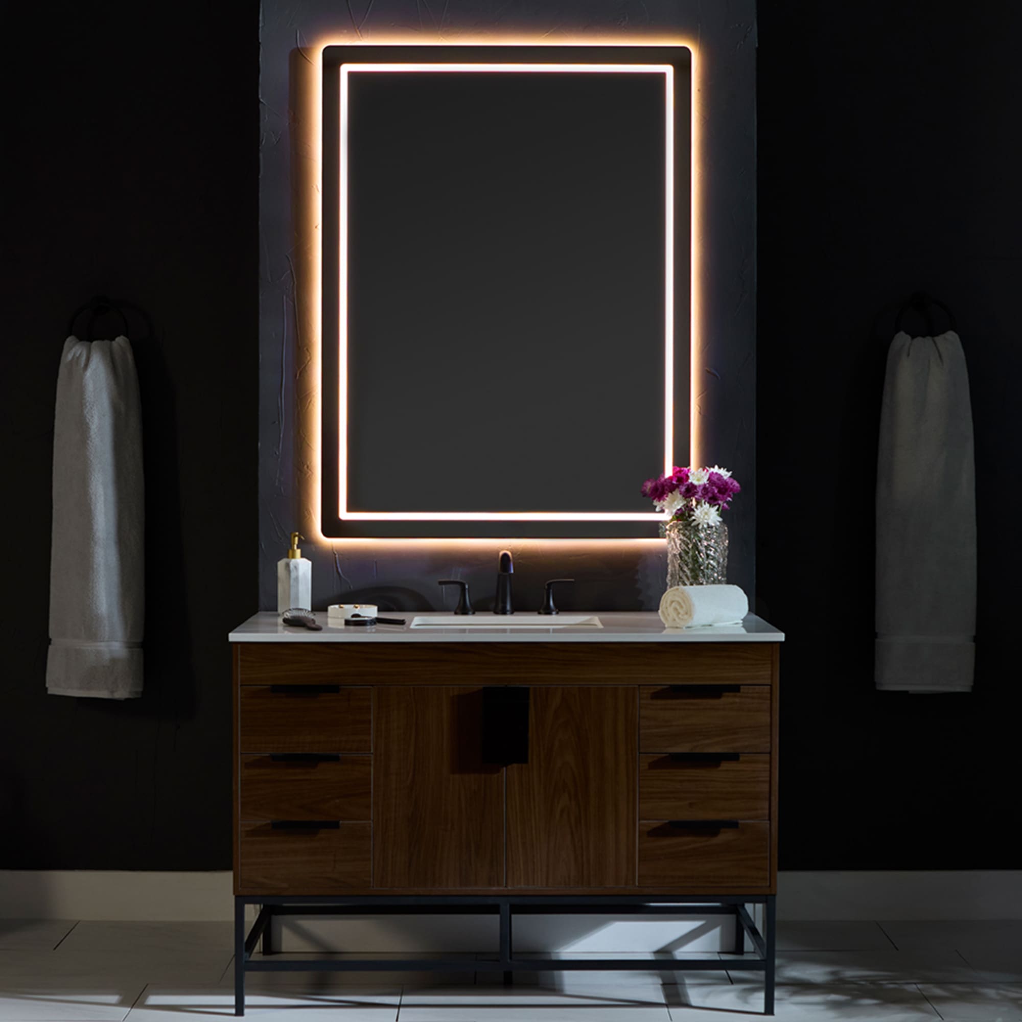 Oxygen by Quorum COMPACT 3-0404-15 Decor - Black