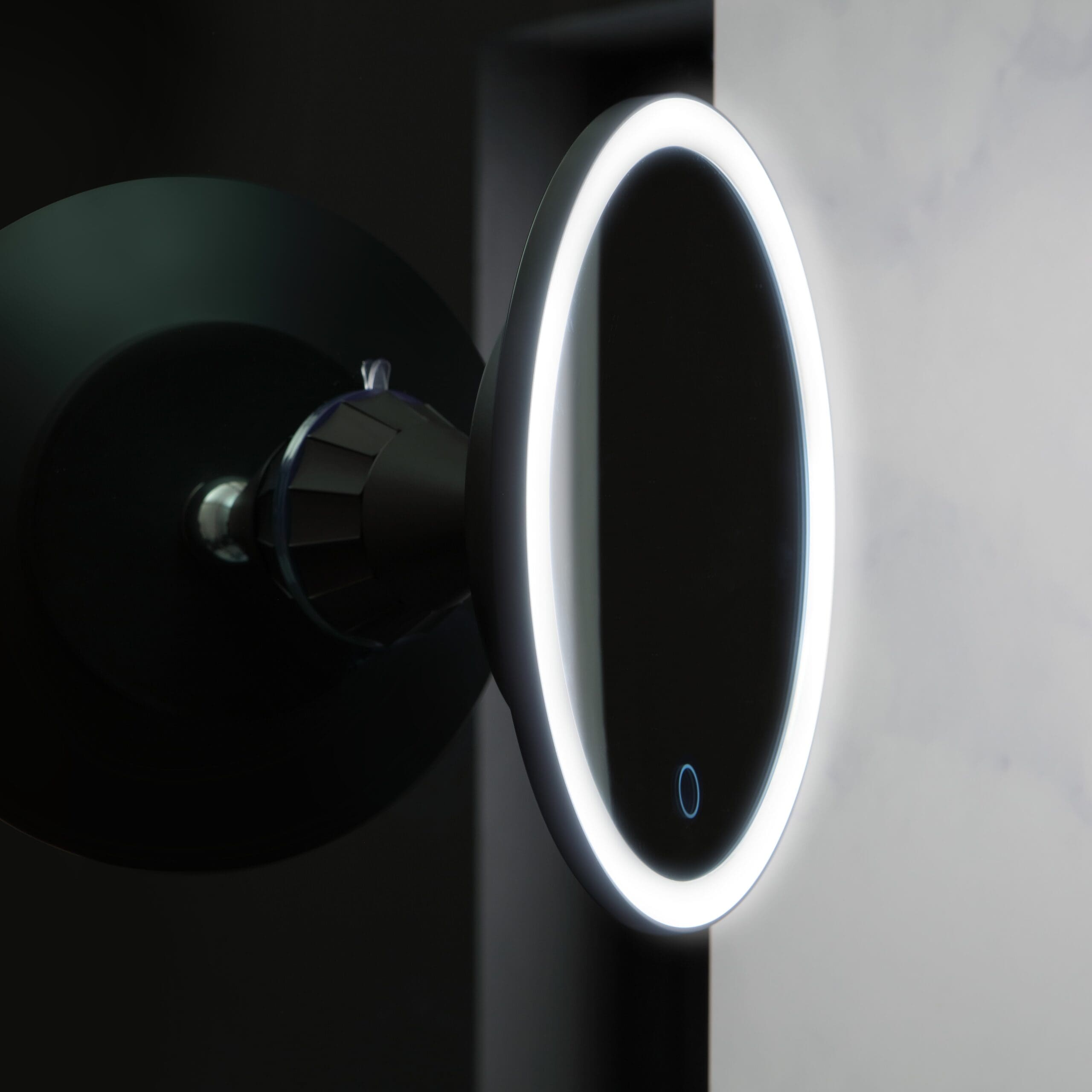 Oxygen by Quorum SOLO 3-2001-15 Decor - Black