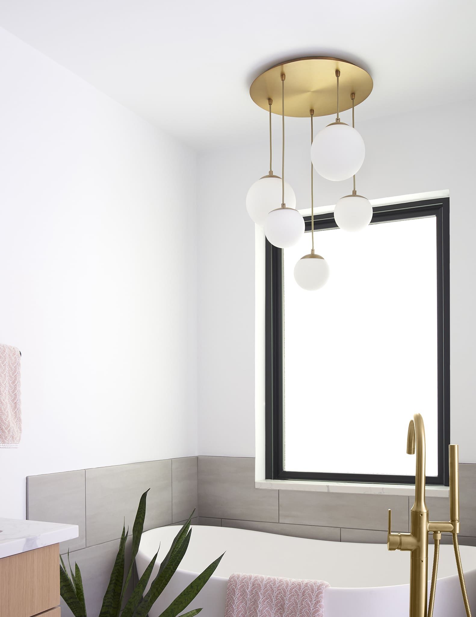 Oxygen by Quorum 3-673-2740