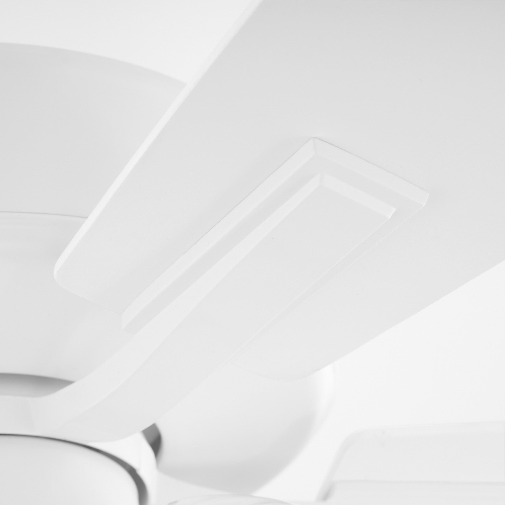 Quorum OVATION 4525-0408 Fan - Studio White