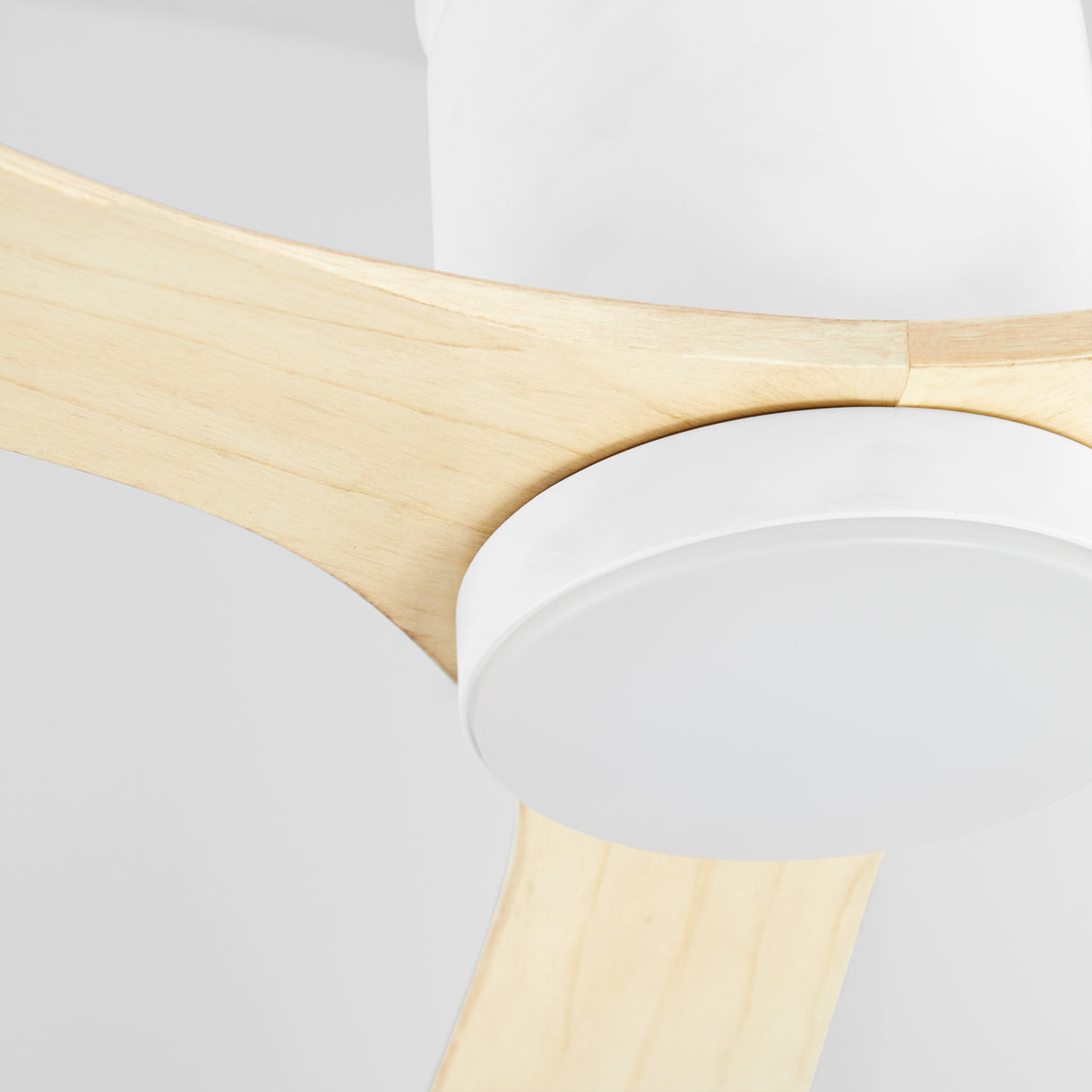 Quorum Dayton 52523-8 Patio Fan - Studio White