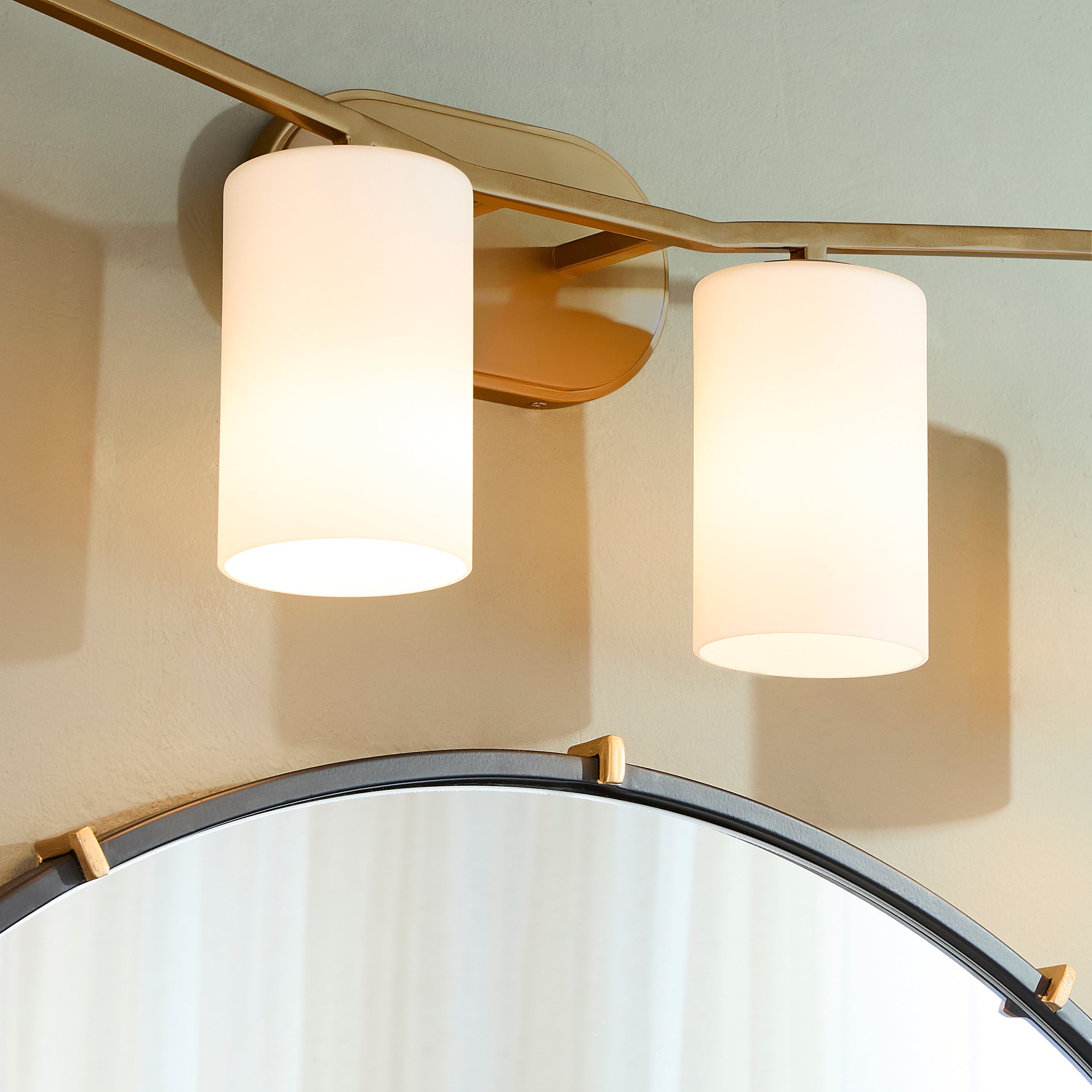 Quorum RUTHERFORD 5307-4-47 Bathroom Fixture - Brushed Brass