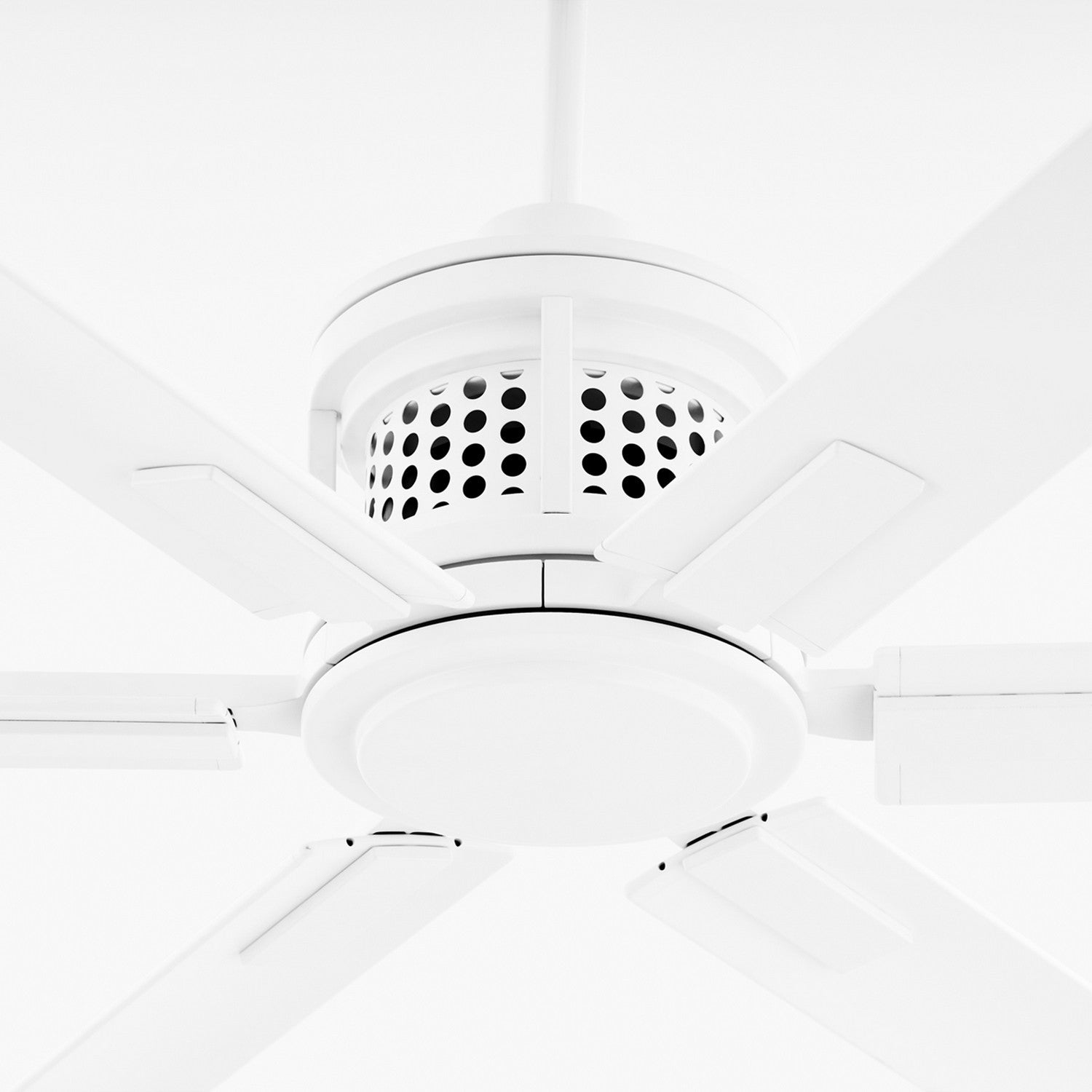 Quorum Zeus 10806-8 Patio Fan - Studio White