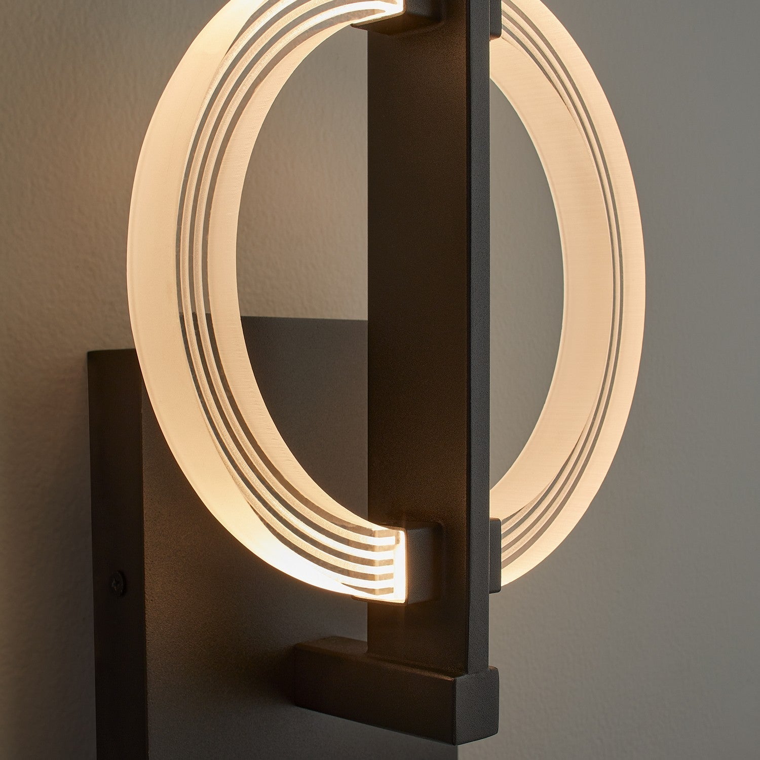 Oxygen by Quorum ARENA 3-5014-15 Sconce - Black
